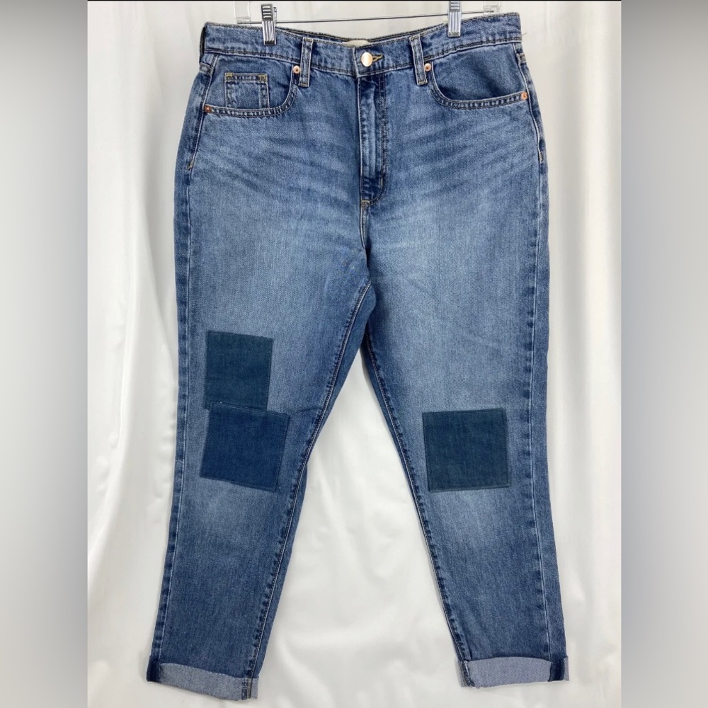 NWT Universal Thread Boyfriend Pacthed Cuffed Denim Jeans Size 8/29R